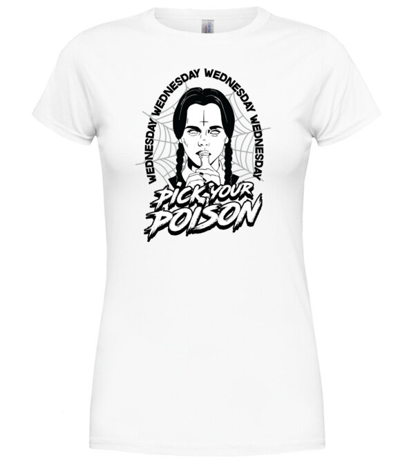  model  pe tricou