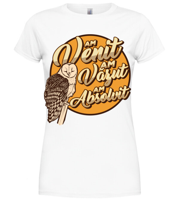  model  pe tricou