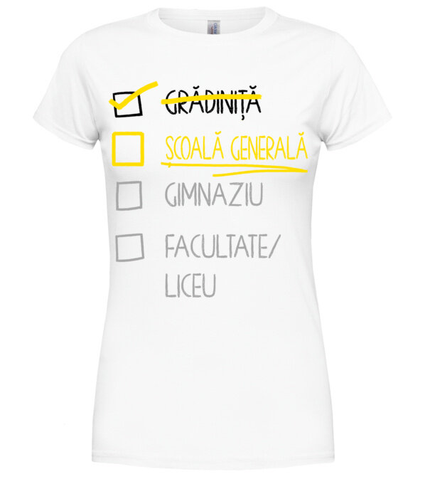  model  pe tricou