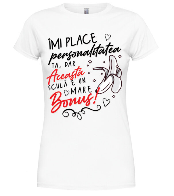 model  pe tricou