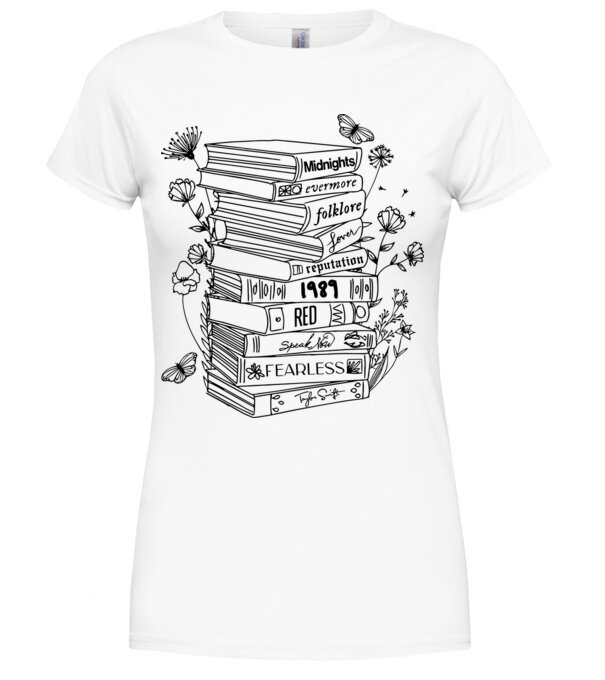  model  pe tricou
