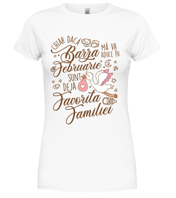  model  pe tricou