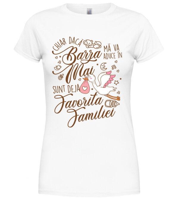  model  pe tricou