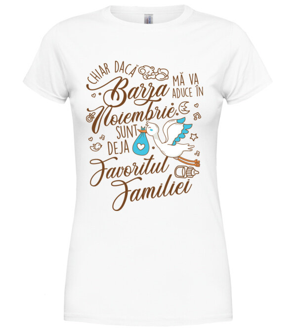  model  pe tricou