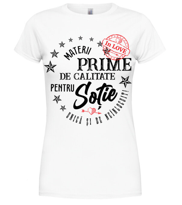  model  pe tricou