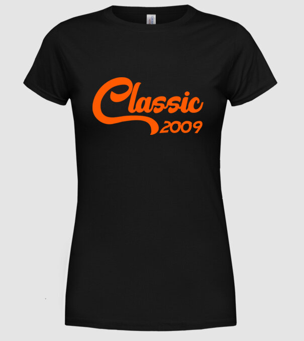 Classic 2009 model negru pe tricou