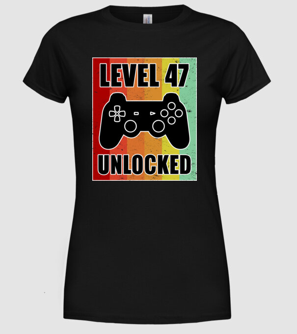 level 47 unlocked retro gamer model negru pe tricou