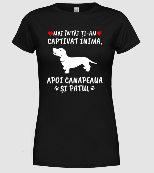 Mai întâi ți-am captivat inima, apoi canapeaua și patul model negru pe tricou