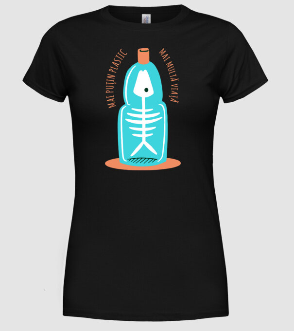 mai puțin plastic, mai multă viață model negru pe tricou