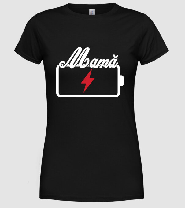 Mamă la încărcat model negru pe tricou