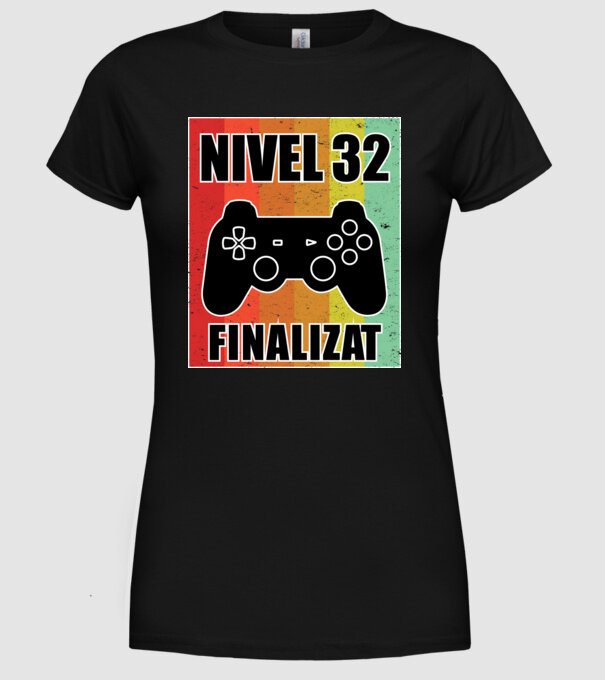 Nivel 32 finalizat model negru pe tricou