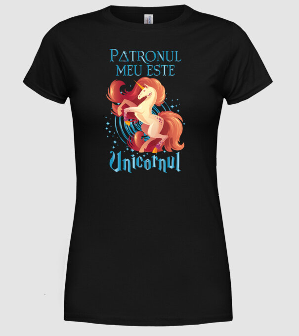 Patronul meu este UNICORNUL model negru pe tricou