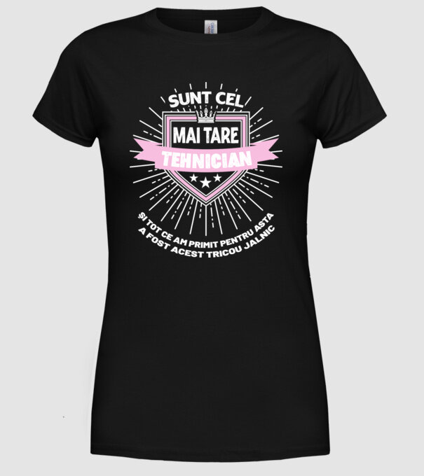 Sunt cel mai tare tehnician de unghii și tot ce am primit pentru asta a fost acest tricou jalnic model negru pe tricou