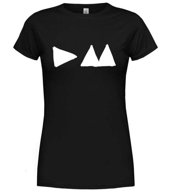  model  pe tricou