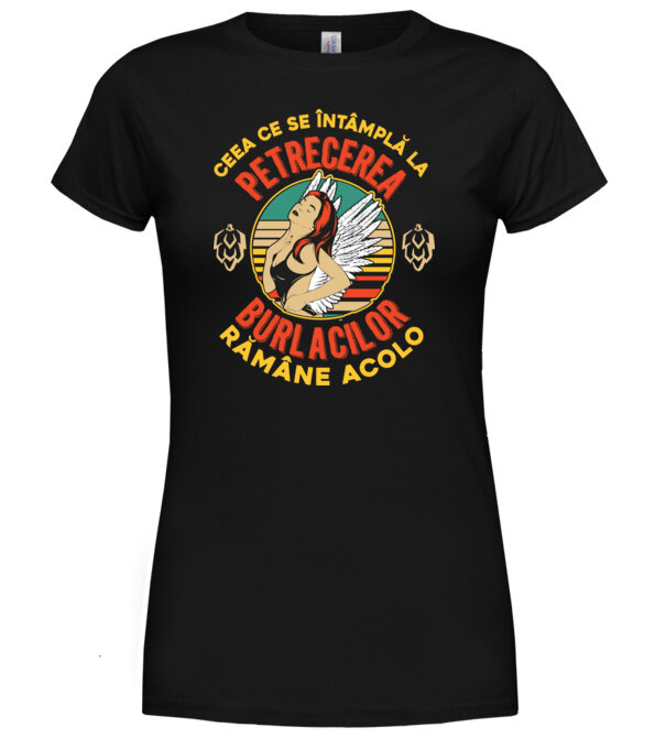  model  pe tricou