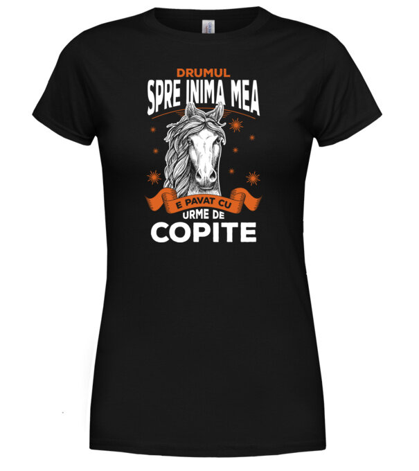  model  pe tricou