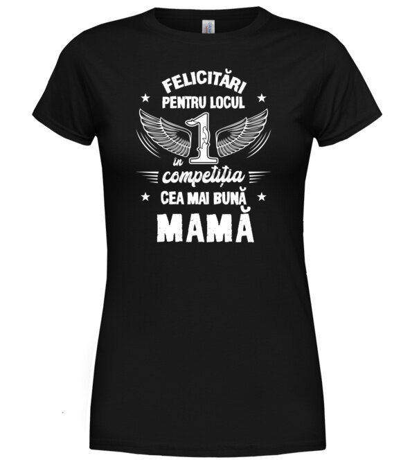  model  pe tricou