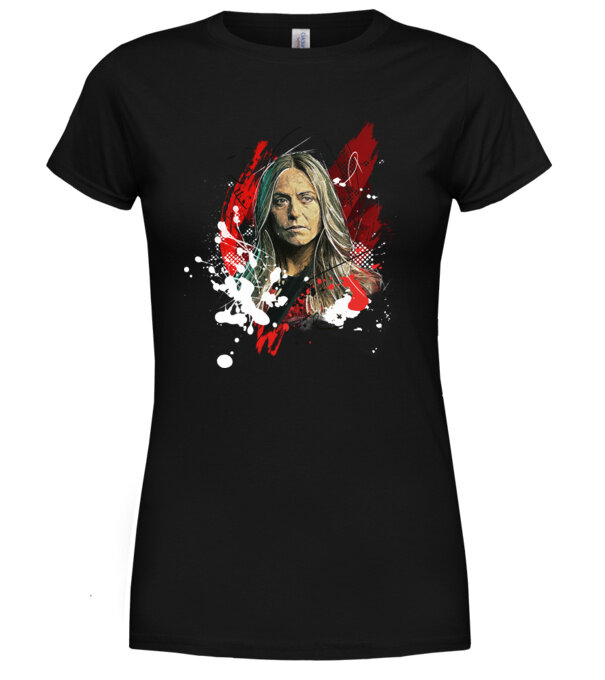  model  pe tricou