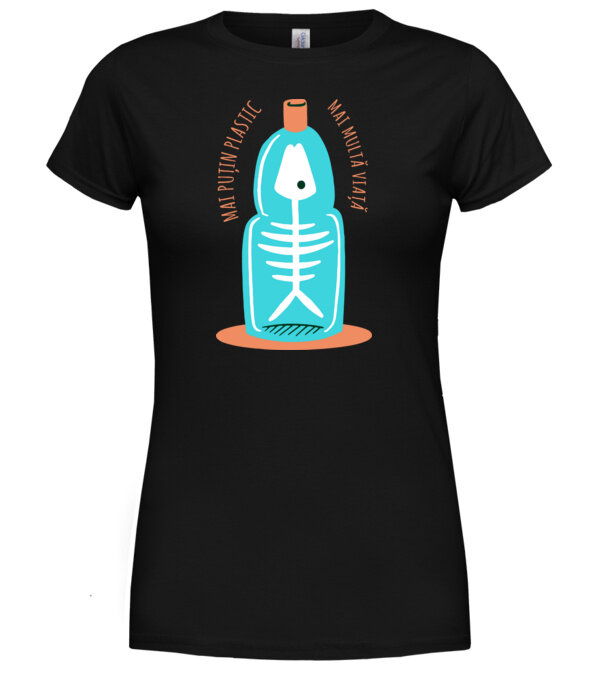  model  pe tricou