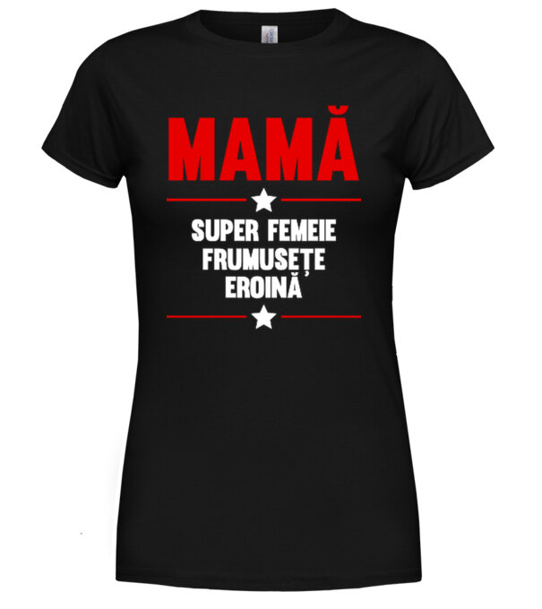  model  pe tricou