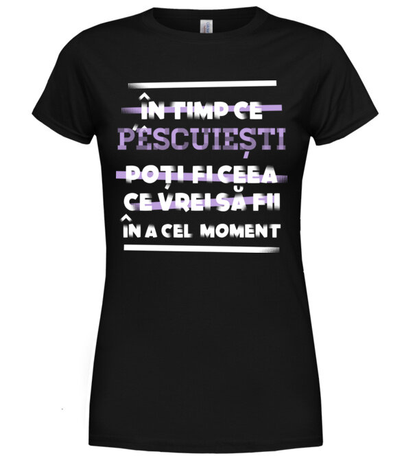  model  pe tricou