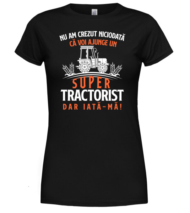  model  pe tricou