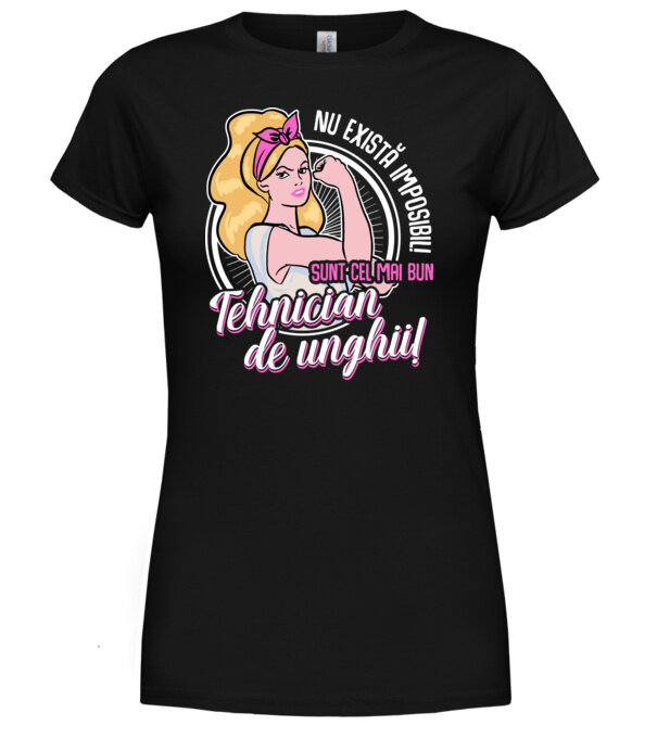  model  pe tricou