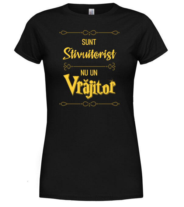  model  pe tricou