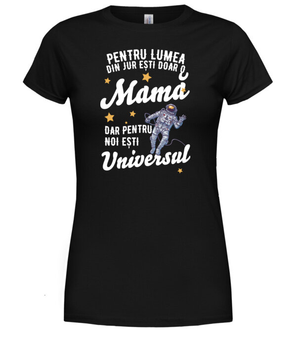  model  pe tricou