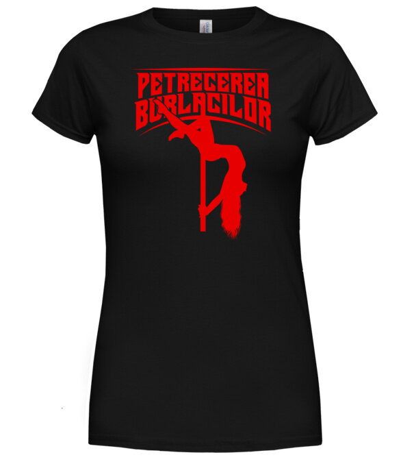  model  pe tricou