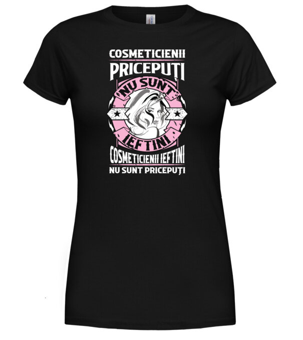  model  pe tricou