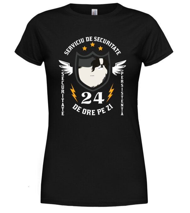  model  pe tricou