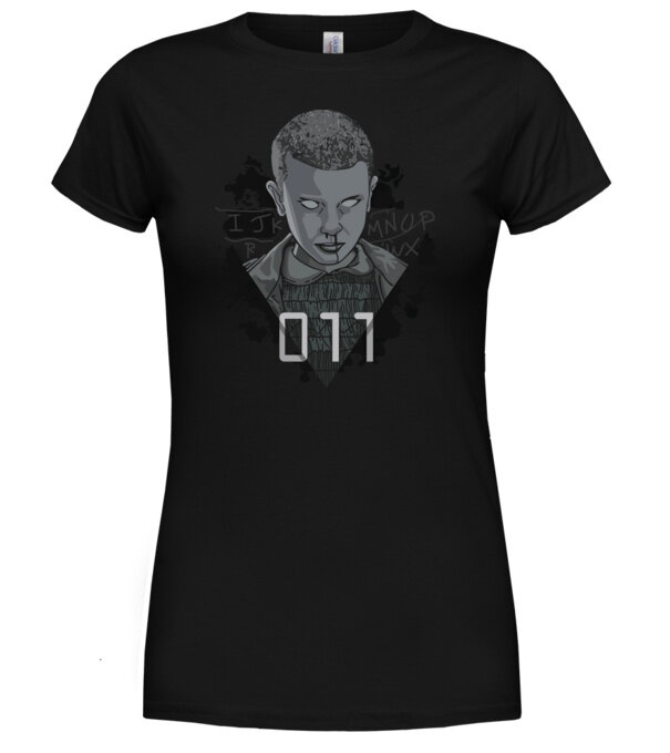  model  pe tricou