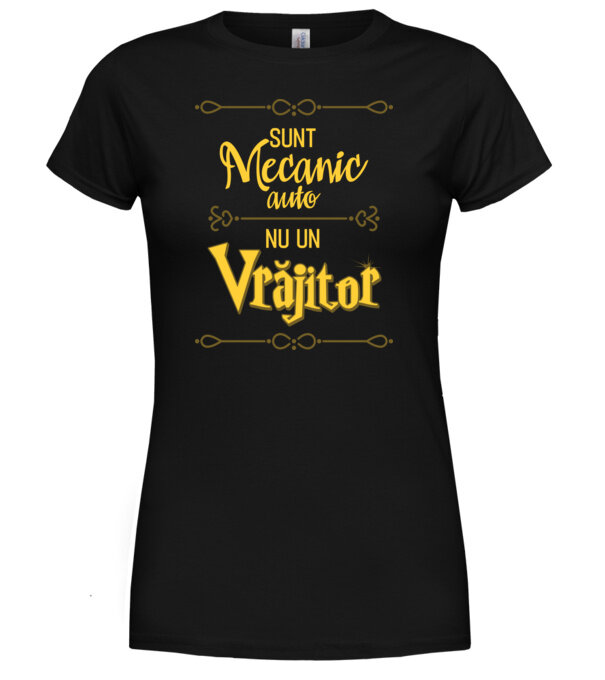  model  pe tricou