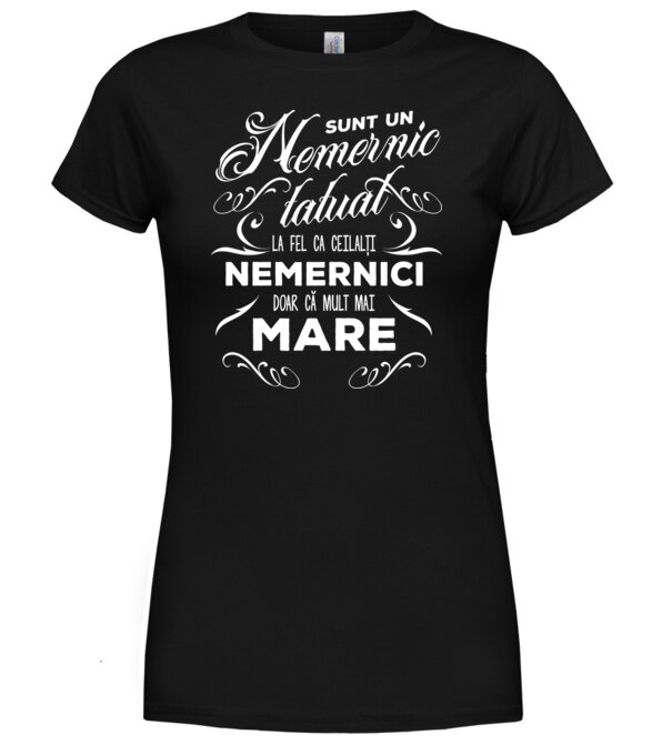  model  pe tricou