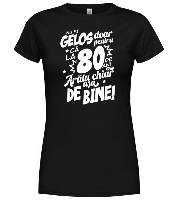  model  pe tricou
