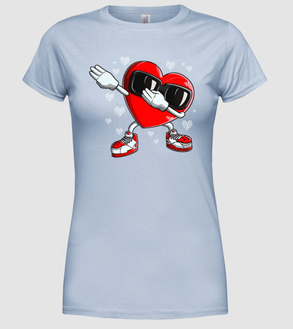 Dab inima model albastru deschis pe tricou