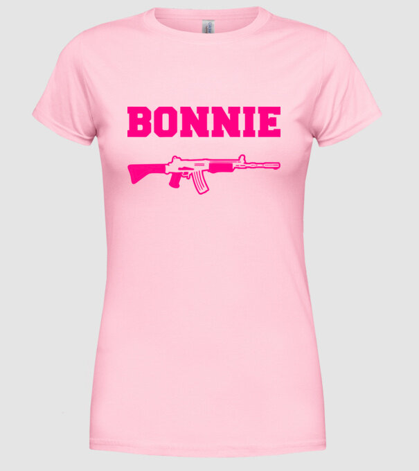 Bonnie model roz deschis pe tricou