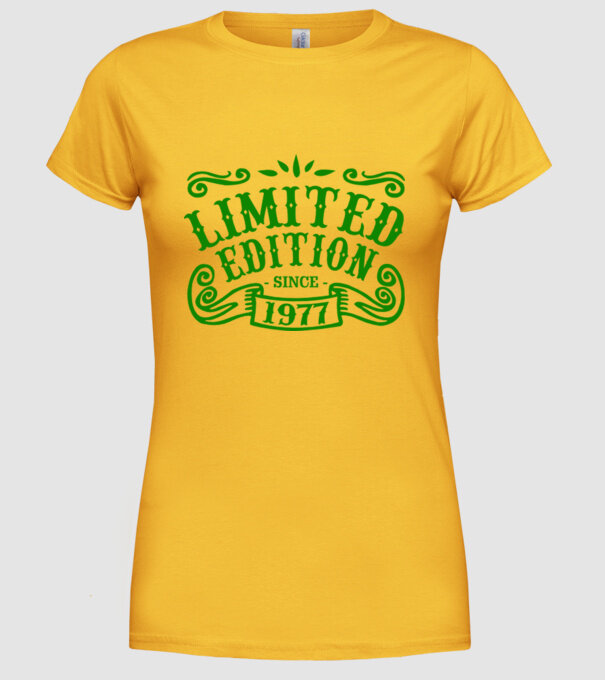 Limited edition 1977 model galben pe tricou