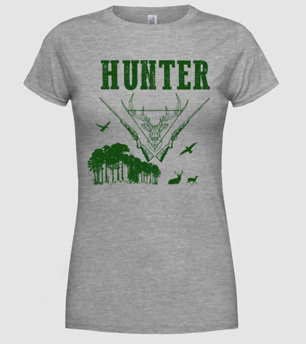 Vânător model gri pe tricou