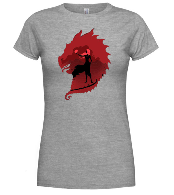  model  pe tricou