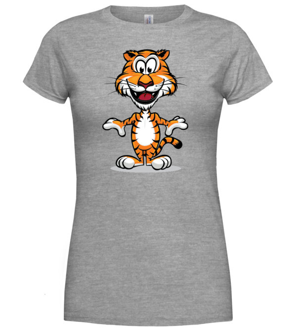  model  pe tricou