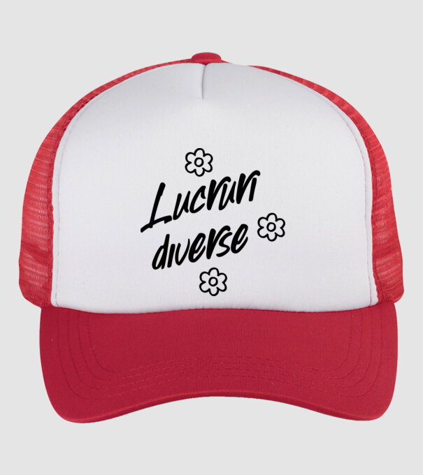 Lucruri diverse model alb/roșu pe tricou