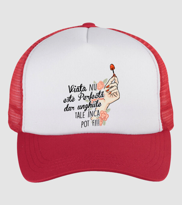 Viața nu este perfectă, dar unghiile tale încă pot fi! model alb/roșu pe tricou
