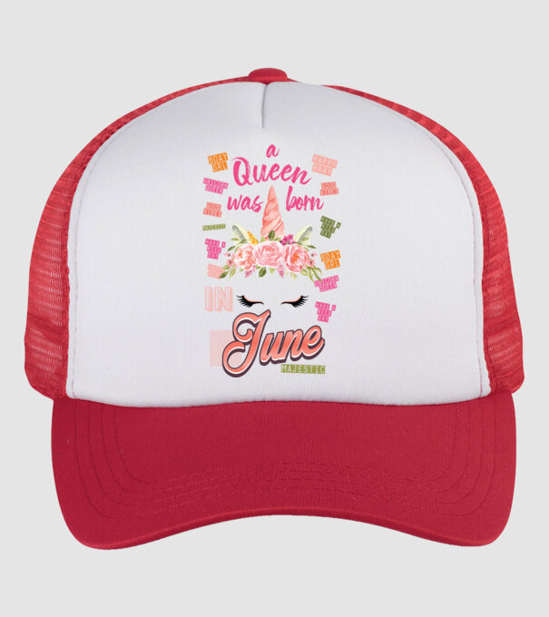 A queen was born in JÚNIUS model alb/roșu pe tricou
