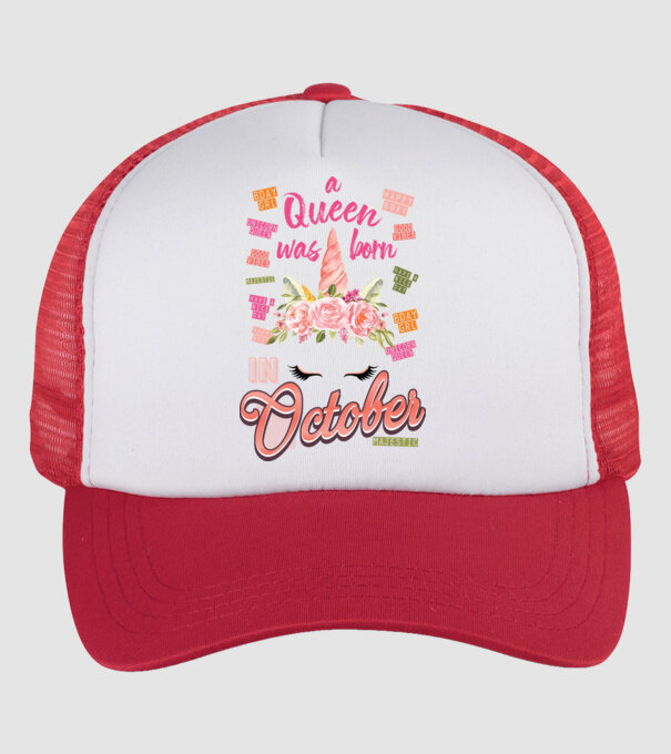 A queen was born in OKTÓBER model alb/roșu pe tricou