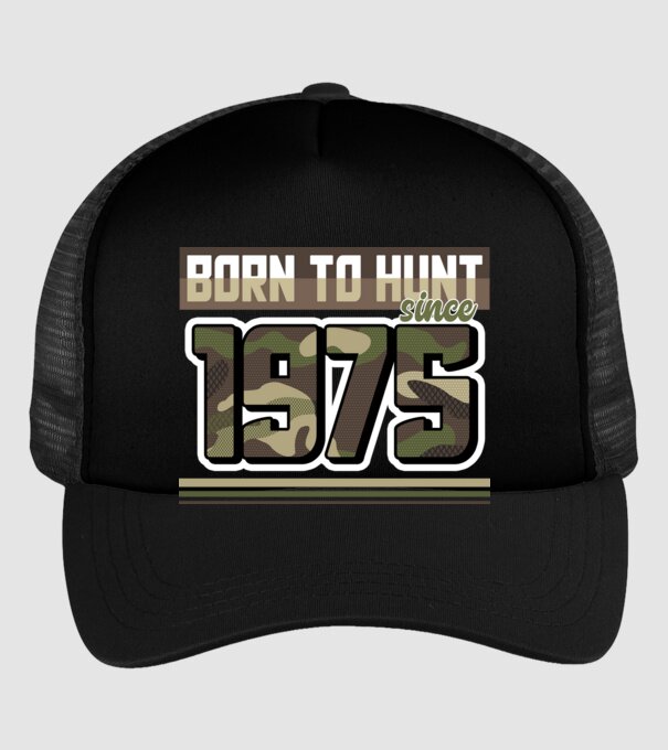 Born to hunt since 1975 model negru pe tricou