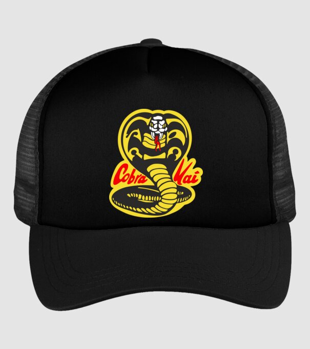 cobra kai logo model negru pe tricou