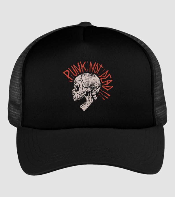Punk Not Dead model negru pe tricou