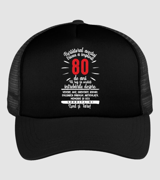 Purtătorul acestui tricou a împlinit: 80 de ani model negru pe tricou